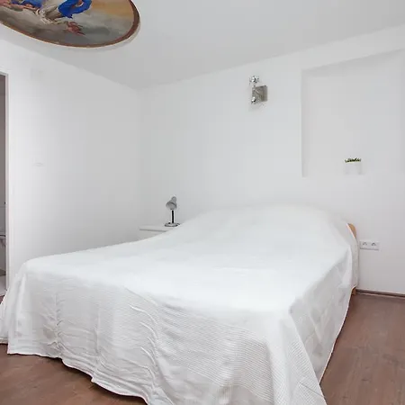 Zdenac Lejlighed Rovinj